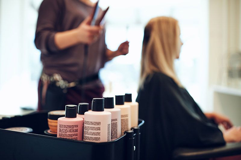 Salon de coiffure et institut de beauté, pour votre bien-être Salon de coiffure et institut de beauté, pour votre bien-être